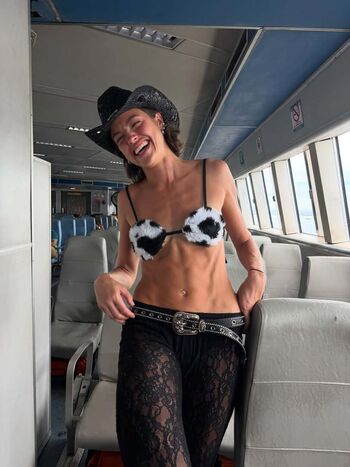 Agatha Moreira