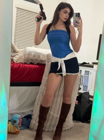 ARUUU