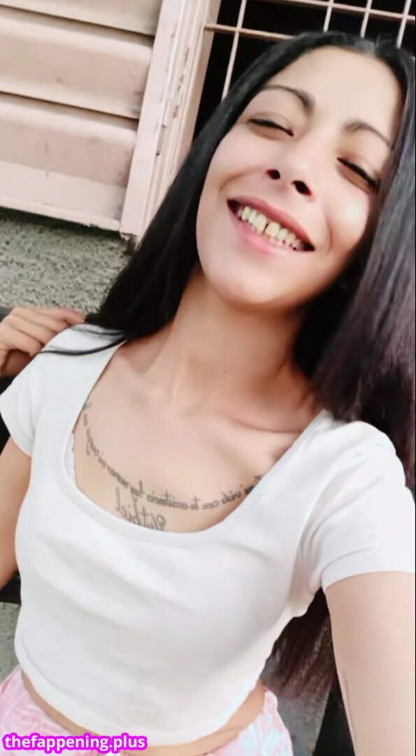 Camila mi potra