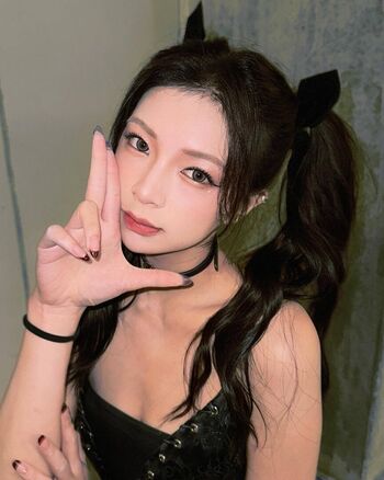 Elyn Leong