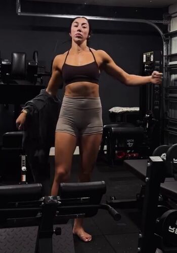 Indi Hartwell