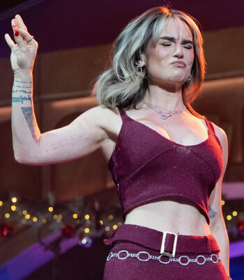 JOJO