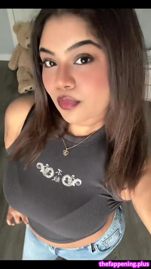 Kkarishma66 Nude OnlyFans Photo #1