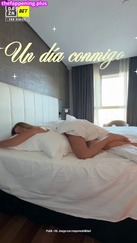 llunaclark Nude OnlyFans Photo #277
