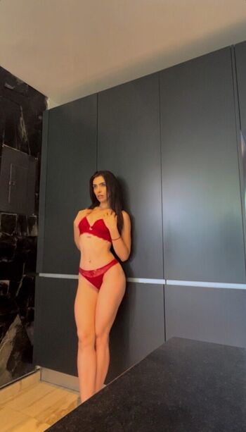 nicoleavila_04
