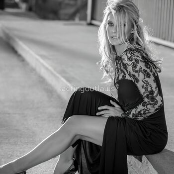 Tricia Helfer